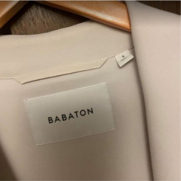 Aritzia Babaton Kahlo Robe Jacket - Picture 3 of 8